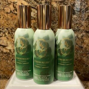 3) “Eucalyptus+Spearmint” Concentrated Room Spray, ea 1.5 oz / 42.5 g, B&BW, NWT